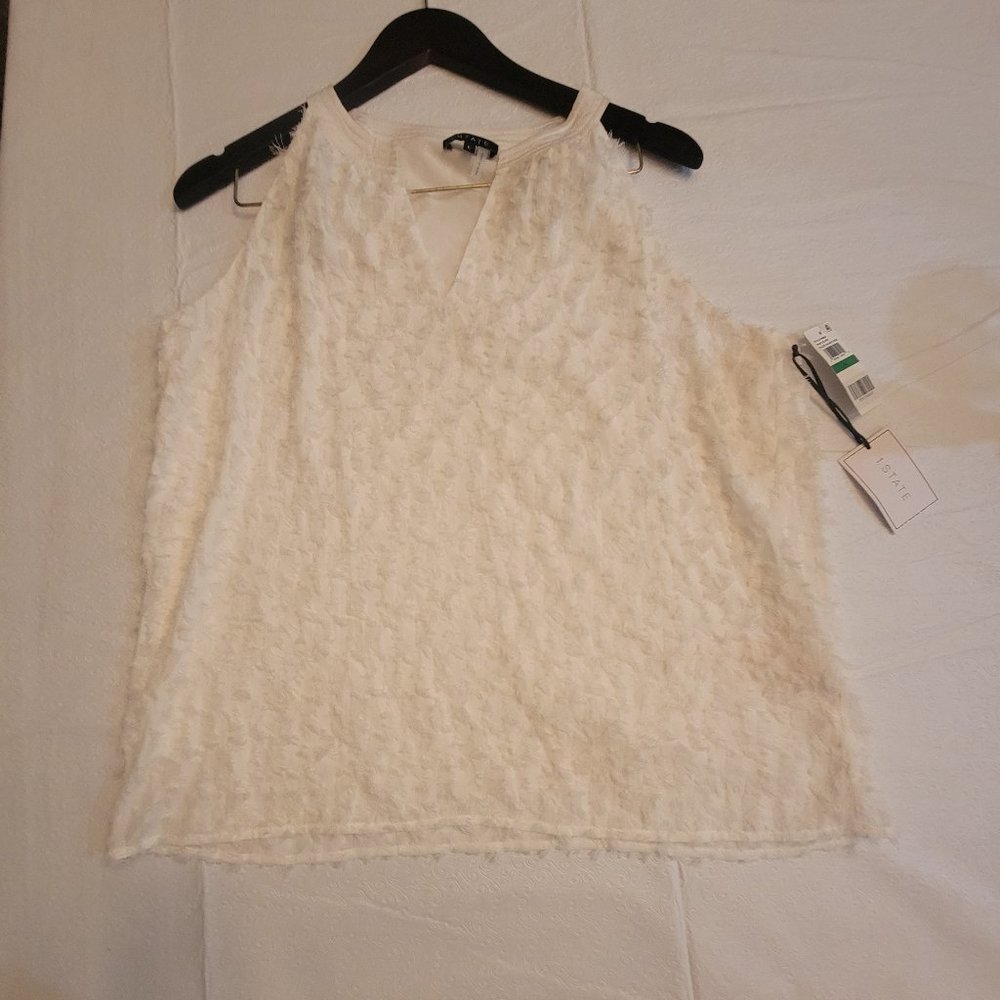 1 State Sleeveless White Blouse Top V Neck  size L.  New